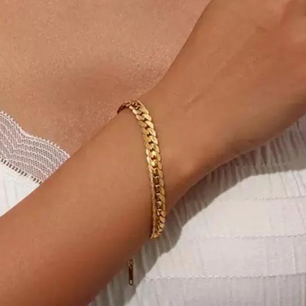 NEW 18K GOLD CUBAN CHAIN BRACELET - Picture 3 of 5